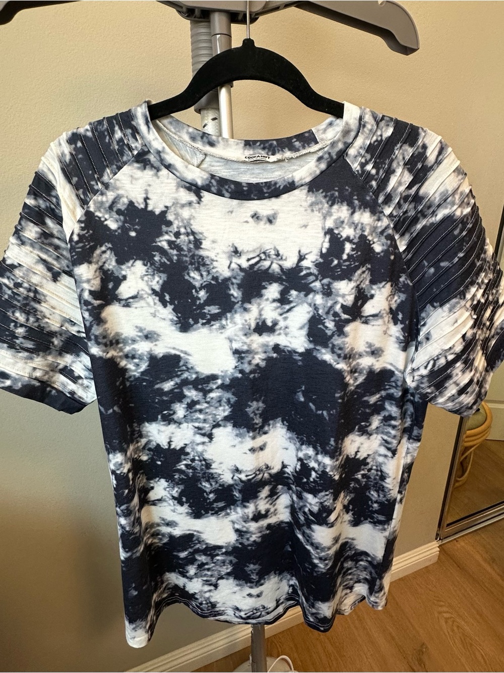 Coofandy Navy & White Tie-Dye Short Sleeve Top